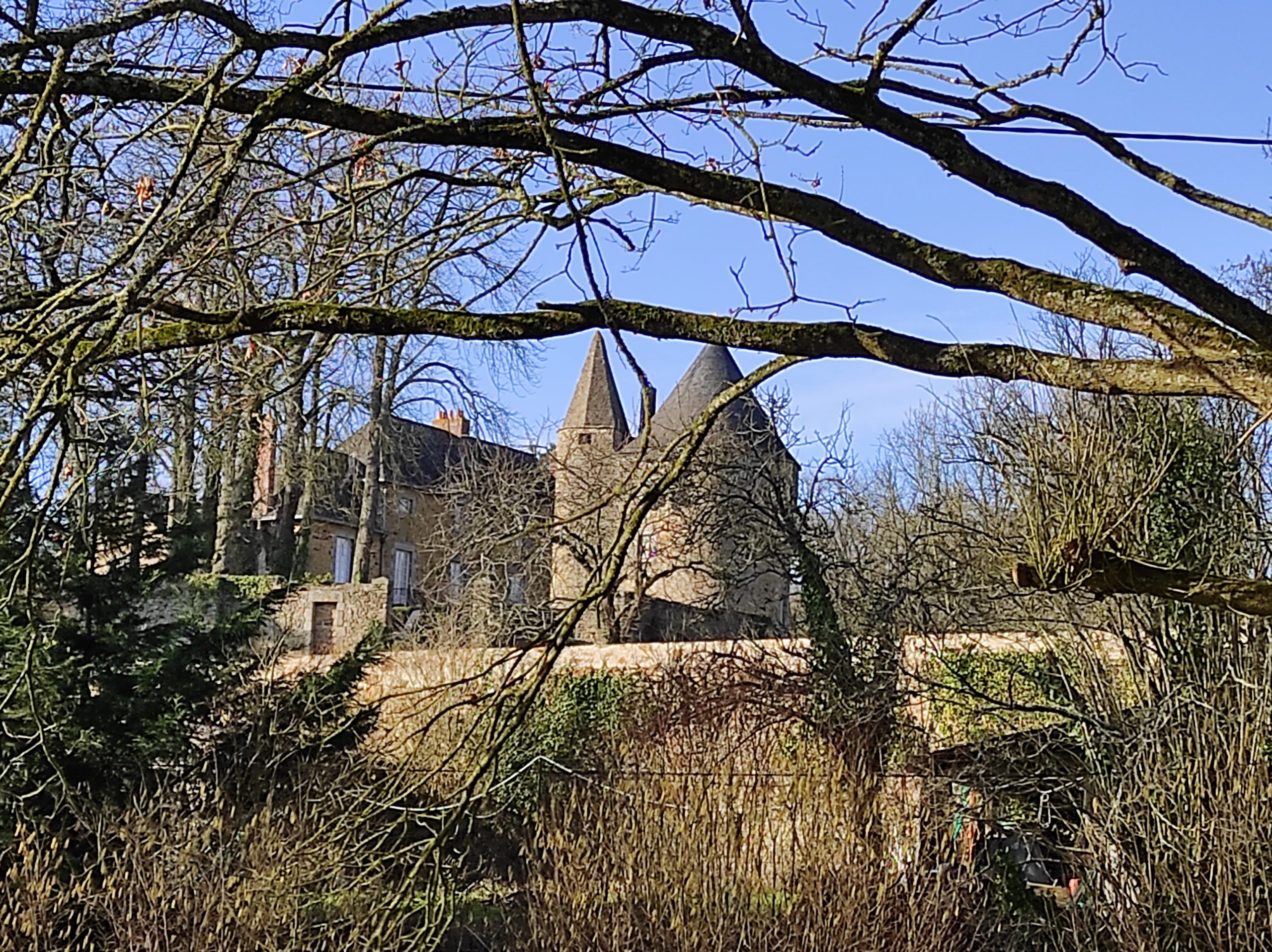 Château Le Ménil près d'Andouillé